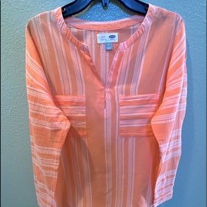 Old Navy, Medium size, orange color.